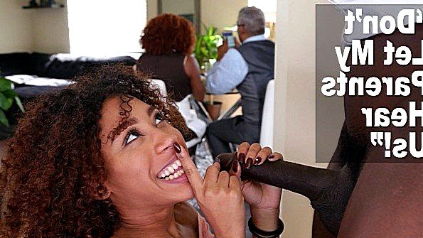 Шаловливая сучка рада потрахаться с другом отца