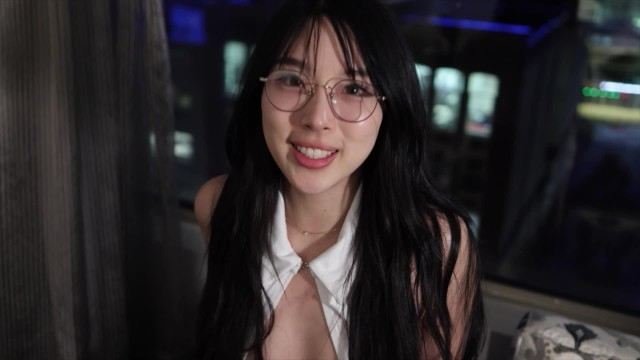 Корейская секретарша на все пойдет ради удовлетворения босса