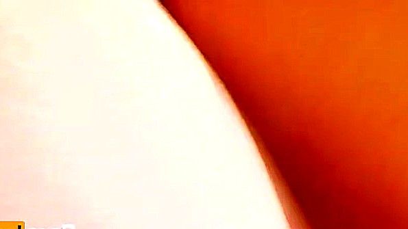 Возбужденная шлюха станет трахаться очень долго