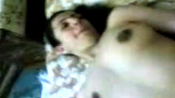 Сын оттрахал мать и кончил в ее мокрую пизду